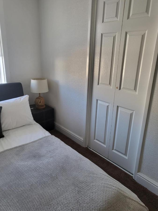 140 Bond Guest house Blackpool